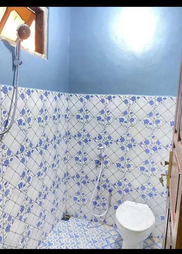 Cendana Guesthouse Labuan Bajo2 Ngoại thất bức ảnh